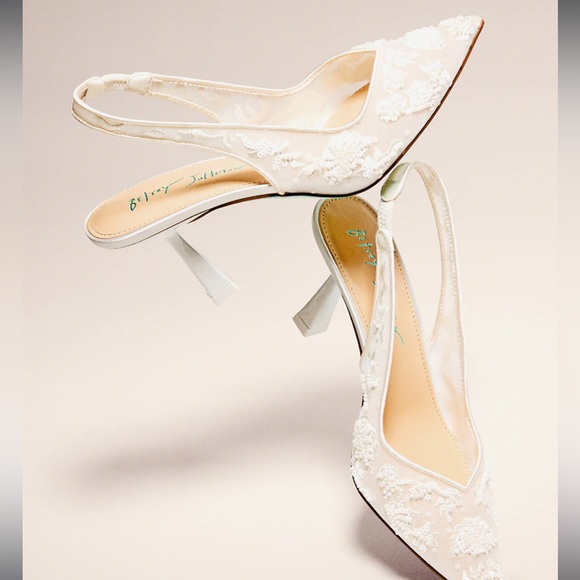 Betsey Johnson White Lace Slingback Heels - Picture 6 of 7
